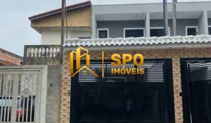 Sobrado com 3 Quartos e 3 banheiros à Venda, 100  metros