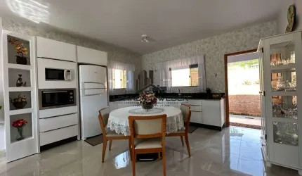 Casa com amplo terreno em Biguaçú/SC