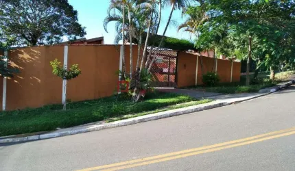 Casa à venda, 4 quartos, 1 suíte, 6 vagas, Parque Fernão Dias - Atibaia/SP