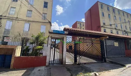 Apartamento à Venda 2 Dormitórios, 54 m² por R$ 180.000 - Conjunto Habitacional Presidente Castelo Branco - Carapicuíba/SP