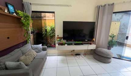 Casa (Sobrado) a venda  com 3 dormitórios - Parque Jandaia - Carapicuíba - São Paulo