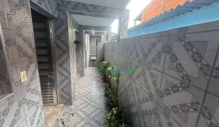 Casa com 2 dormitórios à venda, 115 m² por R$ 349.900,00 - Parque Jandaia - Carapicuíba/SP