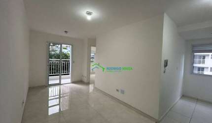 Apartamento com 2 dormitórios para alugar, 45 m² por R$ 1.900/mês - Jardim Santa Tereza - Carapicuíba/SP