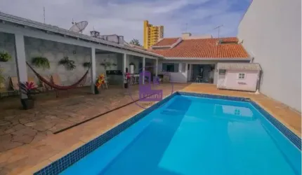 Sobrado a Venda em otima localizacao
