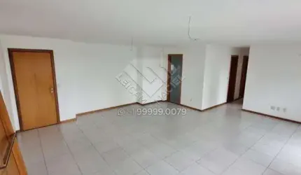 Seja o 1º! Apartamento nunca habitado no Rosarinho com 129m²