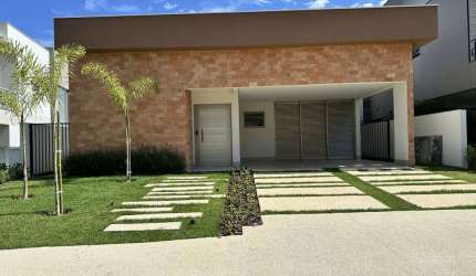 Casa à venda, no Alphaville Dom Pedro 3,  em Campinas, Alphaville Dom Pedro 3, com 3 quartos, 237m²