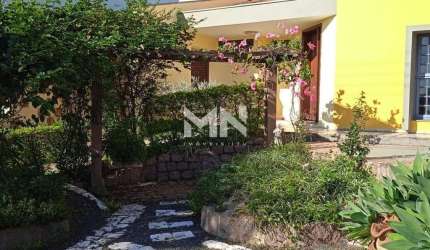 Casa com 3 dormitórios para alugar, 258 m² por R$ 5.000,00/mês - Condomínio Esplanada - Salto/SP