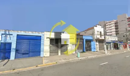 CARRÃO- TERRENO COM 386m² - 252m² de AC - IMOVEL COM RENDA - A 800M DA ESTAÇÃO CARRÃO METRÔ
