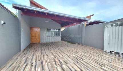 Casa térrea à venda, na Vila Almeida, CAMPO GRANDE - MS