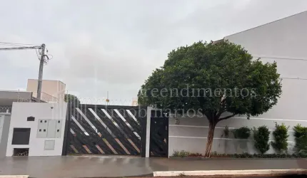 Sobrado proximo Rádio Clube Campo à venda, VILA MORUMBI, CAMPO GRANDE - MS