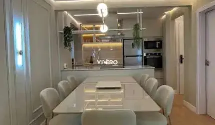 Apartamento na Av Atlântica em Balneário Camboriú com 2 suítes