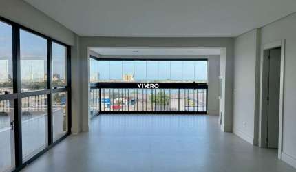 Apartamento com 4 dormitórios no Centro de Itajaí