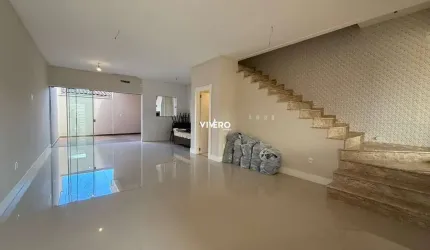 Casa no Centro de Balneário Camboriú com 3 suítes