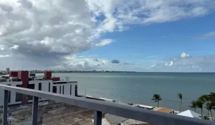 Flat beira mar do Bessa