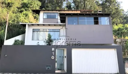 Casa no centro, Centro, Itajaí - SC