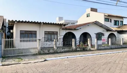 Casa bairro sao joao, São João, Itajaí - SC