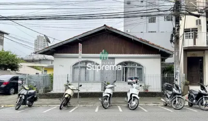 Casa no centro, Centro, Itajaí - SC