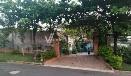 Chácara / sítio com 4 quartos à venda na Caetano Olivo, 125, Estância Recreativa San Fernando, Valinhos, 300 m2 por R$ 1.200.000