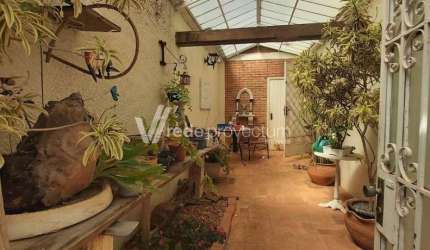 Casa com 3 quartos à venda na Coronel Joaquim José de Oliveira, 528, Taquaral, Campinas, 240 m2 por R$ 930.000