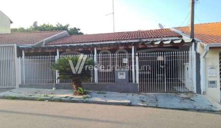 Casa com 2 quartos à venda na Rua Júlio Soares Motta, 92, Jardim Santa Amália, Campinas, 190 m2 por R$ 490.000