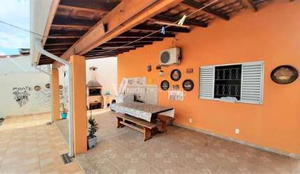 Casa com 3 quartos à venda na Rua Barão de Ibitinga, 46, Vila Industrial, Campinas, 155 m2 por R$ 650.000