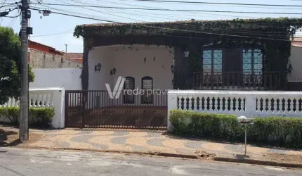 Casa com 5 quartos à venda na Rua Dom João VI, 103, Vila Nogueira, Campinas, 203 m2 por R$ 650.000