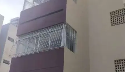 Apartamento de 3 quartos para locação em Piedade, Jaboatão dos Guararapes-PE: 2 salas, 2 banheiros, 71m² de área.