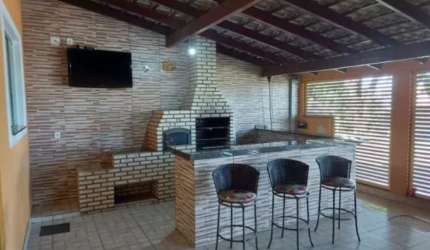 A&M IMÓVEIS VENDE EXCELENTE CASA EM SOBRADINHO