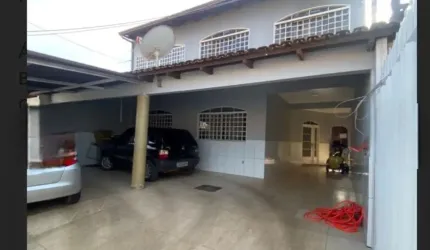 A&M IMOVEIS VENDE EXELENTE CASA NA AR 12 DE SOBRADINHO