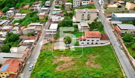 Terreno à venda, 1800 m² por R$ 2.000.000,00 - Cachoeira - Conselheiro Lafaiete/MG