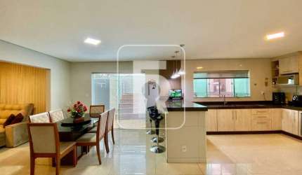 Casa à venda, 3 quartos, 1 suíte, 4 vagas, Santa Clara - Conselheiro Lafaiete/MG