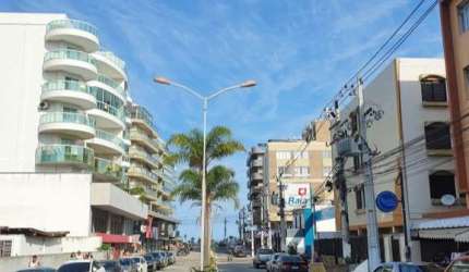 Apartamento de 3 quartos Praia do Forte Cabo Frio/RJ