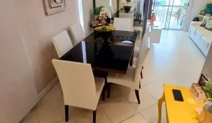 Atlântica Imóveis tem excelente apartamento com 3 dormitórios à venda, 101 m² por R$ 795.000 - Imbetiba - Macaé/RJ.