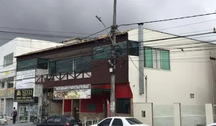 Salão, 200 m² - venda por R$ 385.000,00 ou aluguel por R$ 3.242,08/mês - Cidade Beira Mar - Rio das Ostras/RJ