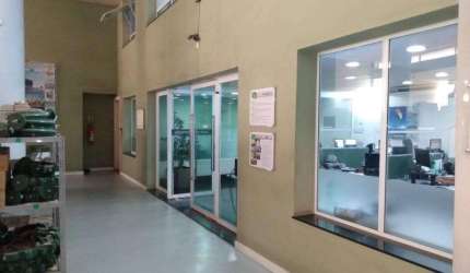 Prédio, 3340 m² - venda por R$ 12.000.000,00 ou aluguel por R$ 81.166,67/mês - Granja dos Cavaleiros - Macaé/RJ