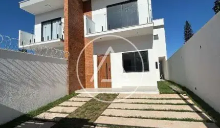 Casa com 4 dormitórios à venda, 144 m² por R$ 990.000,00 - Costazul - Rio das Ostras/RJ