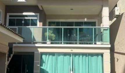 Casa à Venda com 3 Dormitórios em Lagoa - Macaé/RJ | R$ 1.650.000