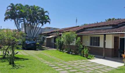 Casa com 2 dormitórios à venda, 91 m² por R$ 275.000,00 - Extensão do Bosque - Rio das Ostras/RJ