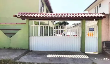Casa com 2 dormitórios à venda, 62 m² por R$ 200.000,00 - Mar y Lago - Rio das Ostras/RJ