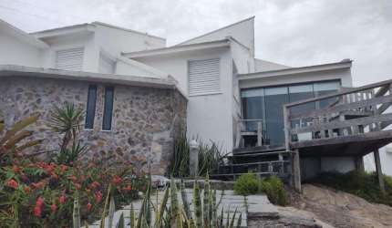 Casa com 3 dormitórios à venda, 3600 m² por R$ 3.800.000,00 - Praia do Pontal - Arraial do Cabo/RJ