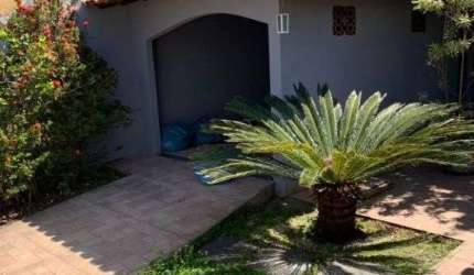 Casa com 3 dormitórios à venda, 246 m² por R$ 470.000,00 - Parque Aeroporto - Macaé/RJ