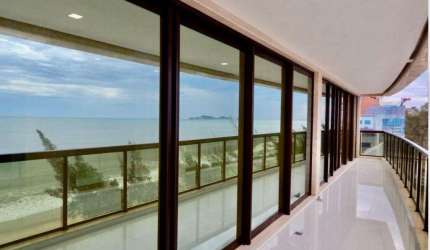 Cobertura com 4 dormitórios à venda, 550 m² por R$ 5.000.000,00 - Praia do Pecado - Macaé/RJ