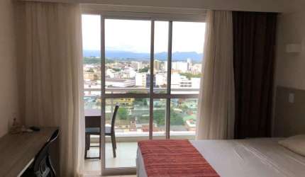 Flat com 1 dormitório à venda, 28 m² por R$ 195.000,00 - Imbetiba - Macaé/RJ