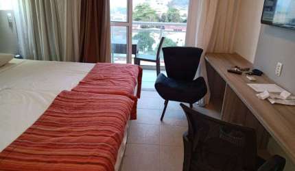 Flat com 1 dormitório à venda, 28 m² por R$ 195.000,00 - Imbetiba - Macaé/RJ