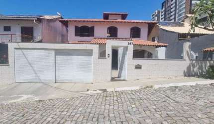 Casa com 3 dormitórios à venda, 250 m² por R$ 980.000,00 - Costa do Sol - Macaé/RJ