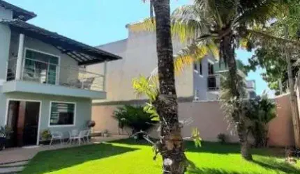 Casa à venda, 270 m² por R$ 930.000,00 - Village Rio das Ostras - Rio das Ostras/RJ
