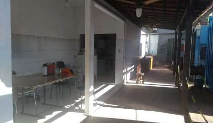 Galpão à venda, 1100 m² por R$ 3.500.000,00 - Granja dos Cavaleiros - Macaé/RJ