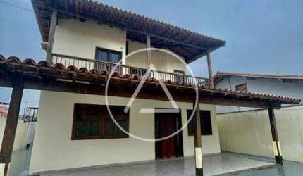 Maravilhosa casa com 5 quartos para venda no Visconde de Araújo em Macaé