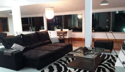 Atlântica Imóveis tem excelente casa para venda - Glória - Macaé/RJ