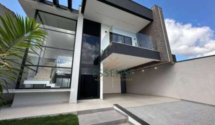 Sobrado de Alto Padrão à Venda de 240m² na Chácara Faggion em Suzano/SP: 03 dormitórios.